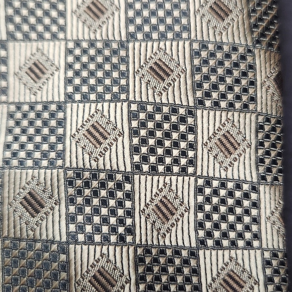 Handmade XL Silk Men's Necktie Gold & Bronze Geometric Block Pattern Extra Long - Picture 2 of 3